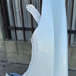 2025 2026 TESLA MODEL Y LEFT DRIVER FENDER 