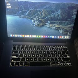 Apple MacBook Pro 15” i7 – Works Perfect, Clean,
