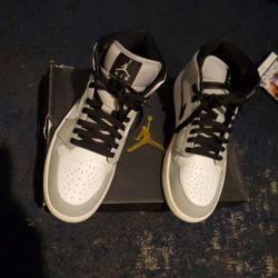 Smoke Grey Air Jordan 1 Mid