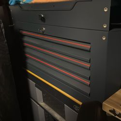 Sonic Tool Box w/tools 