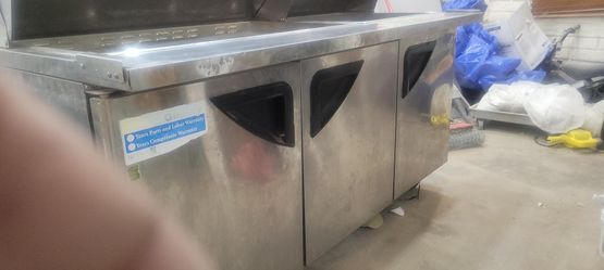 Commercial Fridge /Prep Table