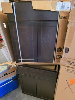Full Espresso Kitchen Cabinets. New In Box