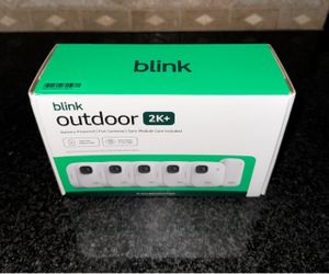 Blink Outdoor 2K+ 5 Camera System White + Sync Module Core NEW