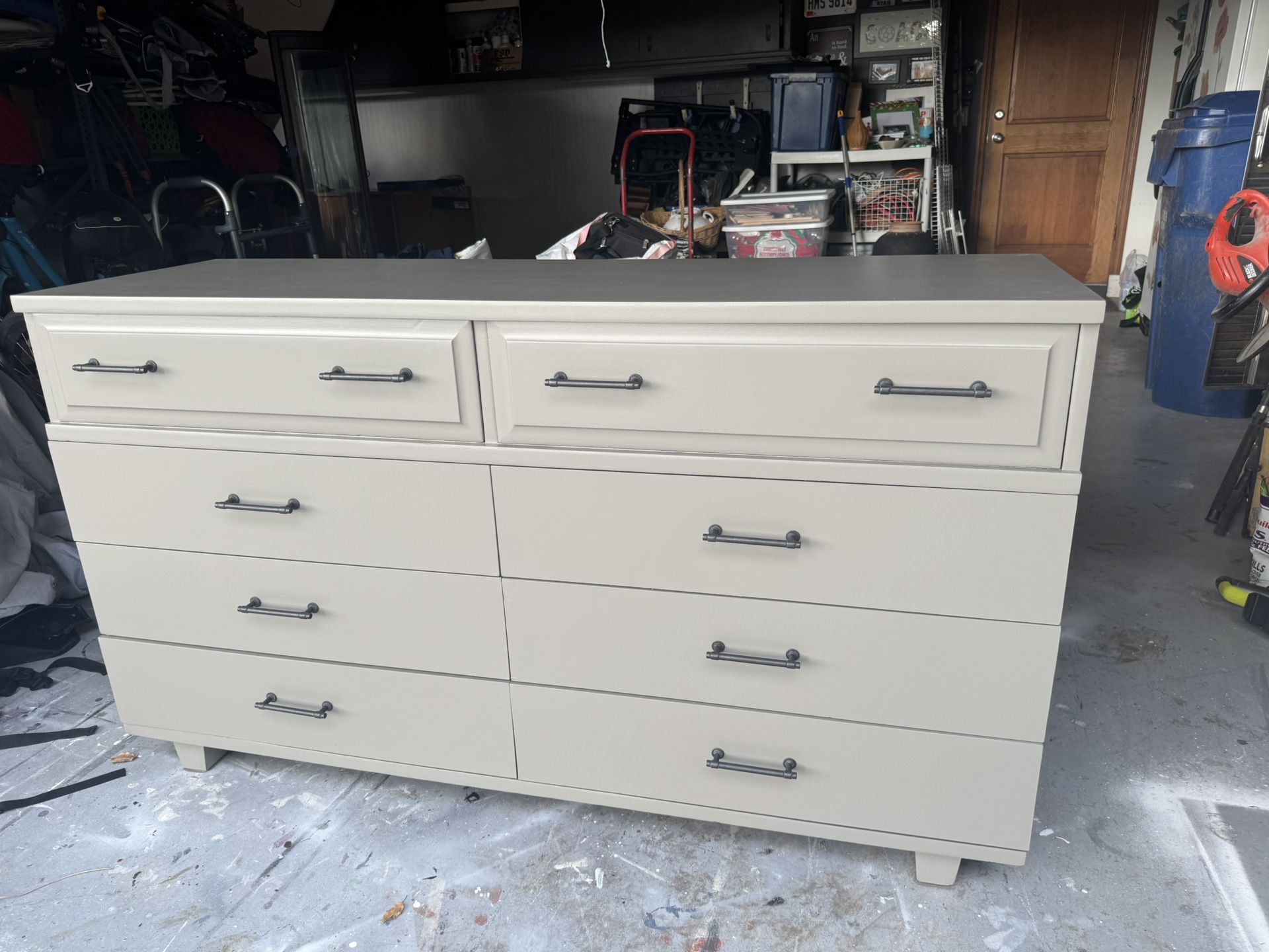 Green Dresser