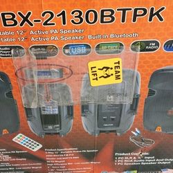 MAKE ME AN OFFER Complete Bluetooth Powered Speaker System 
