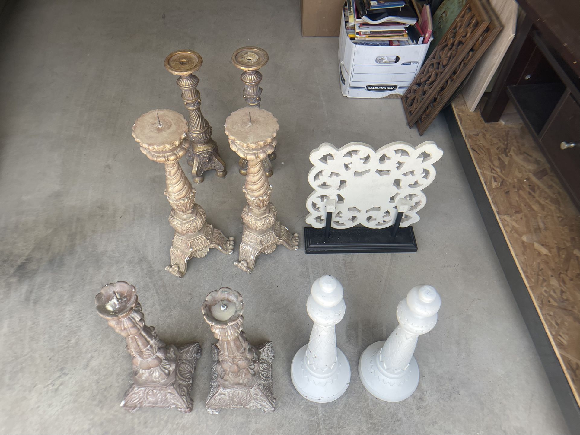 Candle holder
