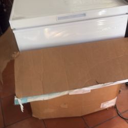 Insignia Deep Freezer Brand New Selling Right Now $90