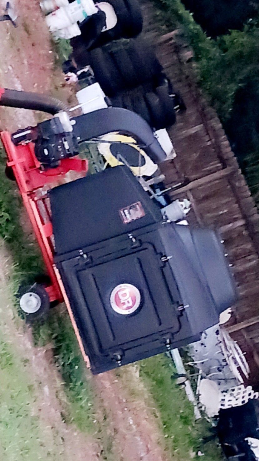 Leaf Collector And Mulcher