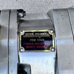Central Pneumatic Air Impact Wrench