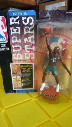 Seattle Supersonics Vin Baker Figure