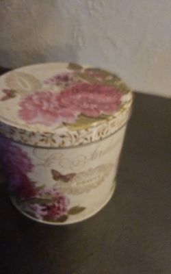 BRAND NEW 6in Peony Flower Bucket/Can