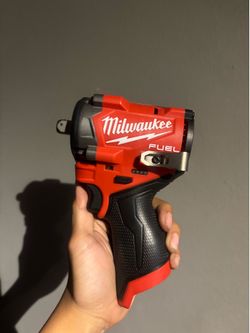 Milwaukee stubby impact wrench