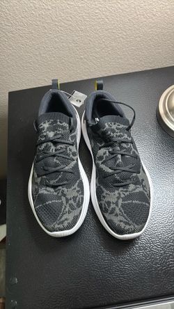 Sorel running 9.5