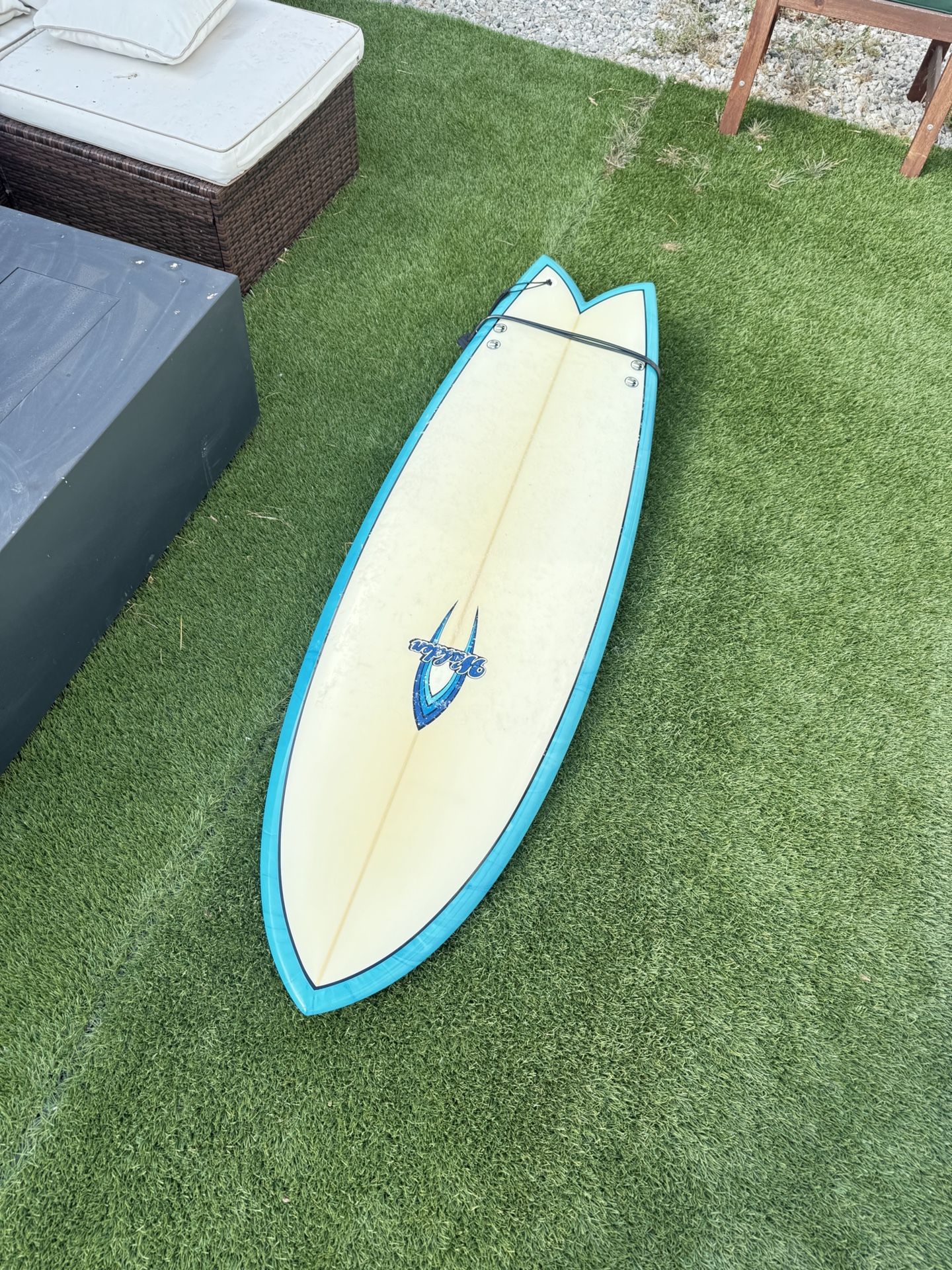 Walden 5'8ft Surfboard 