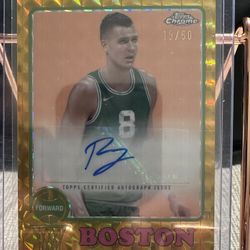 Kristaps Porzingis Topps Chrome Autograph Card 19/50