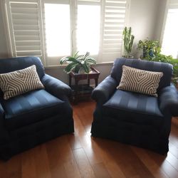 Elegant Formal Chairs