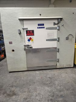 Polar King 10 X10' Finrrglass Shell Walk In Freezer