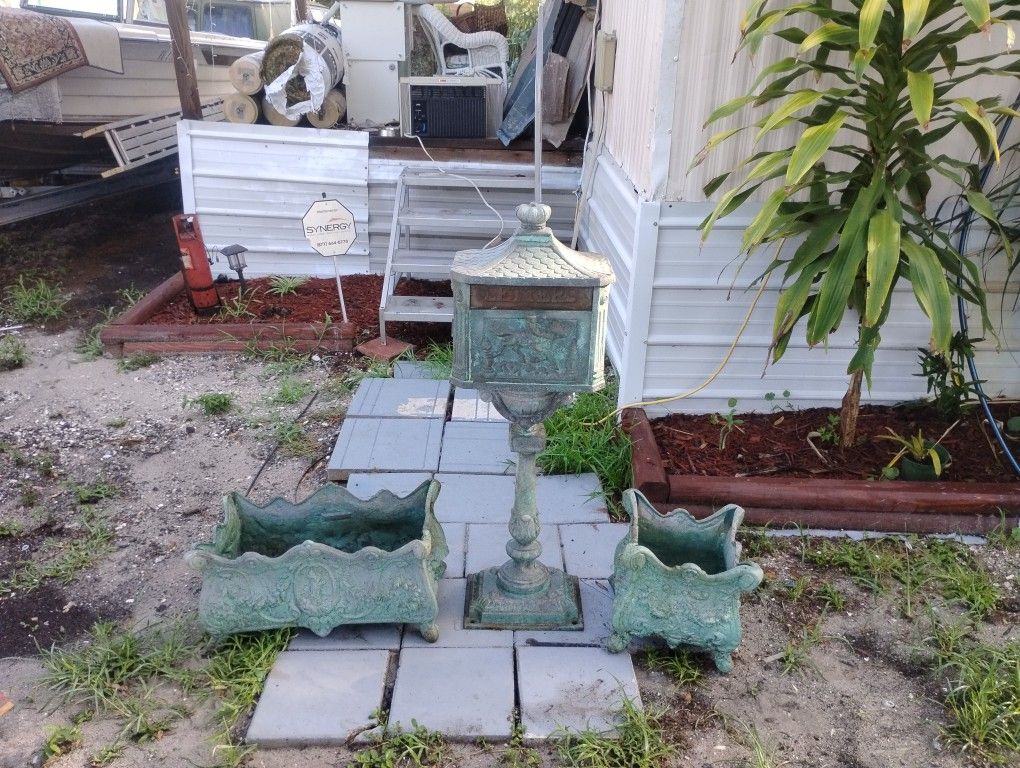 Antique Mailbox