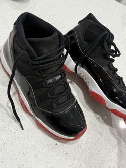 11.5 Jordan 11 Retro Playoffs Bred (2019)