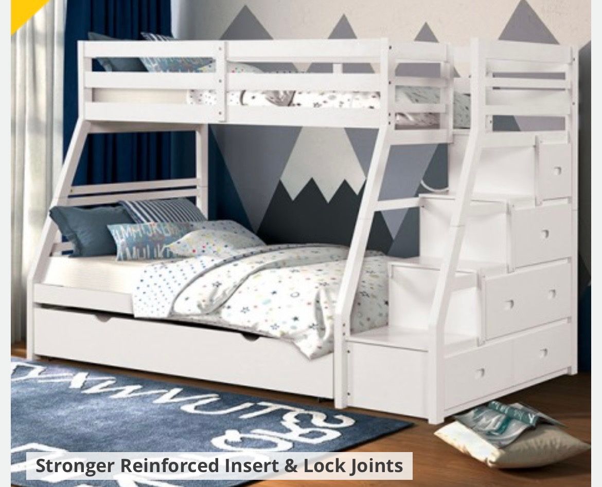 BRAND NEW 🚨 Twin/ Full Bunk Bed  