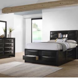 Briana 4-piece Eastern King Bedroom Set Black