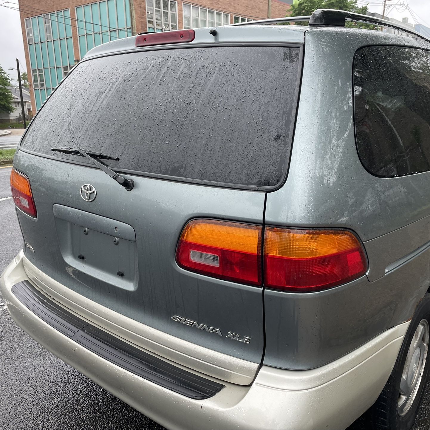 2000 Toyota Sienna