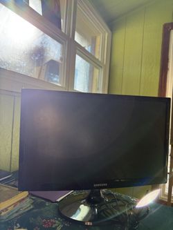 Samsung Computer Monitor