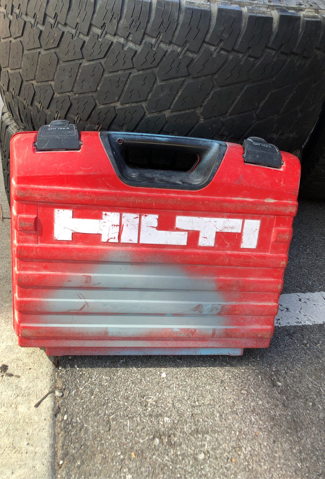 HILTI