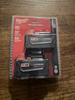MilwaukeeM18 18-​Volt Lithium-​Ion High Output 6.​0Ah Battery Pack (2-​Pack)​