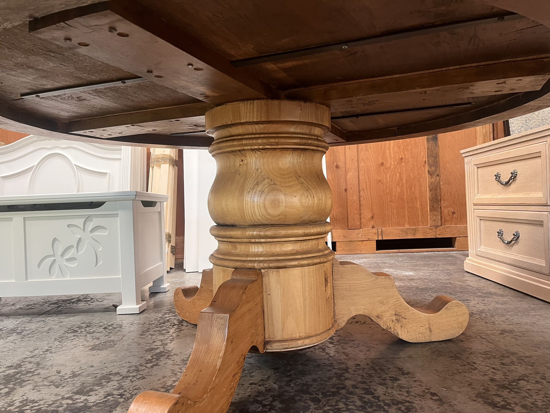 Round Oak Table for Sale in Poway, CA OfferUp