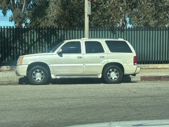 2005 Cadillac Escalade