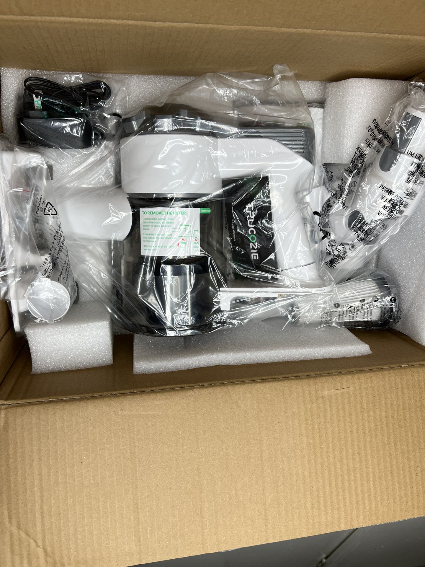 cordless vacuum cleaner