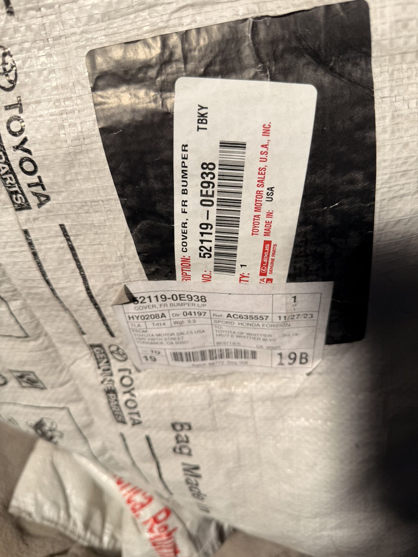 2016-19 Toyota Highlander Front Bumper Cover