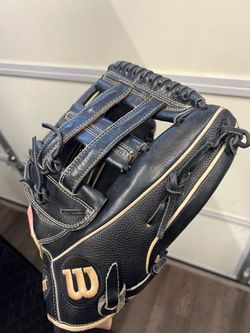A2000 Baseball Glove