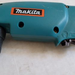 Makita DA390D Right Angle Cordless Drill, 9.6v, 3/8" Chuck, 800rpm, NEW, never Used, Tool Only