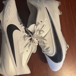 Nike  Vapor Edge Elite 360 (Football Cleats)