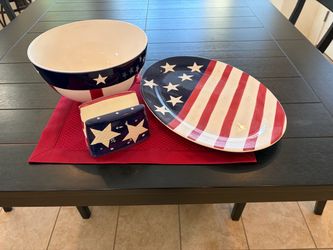 Patriotic Stars and Stripes Serveware Set