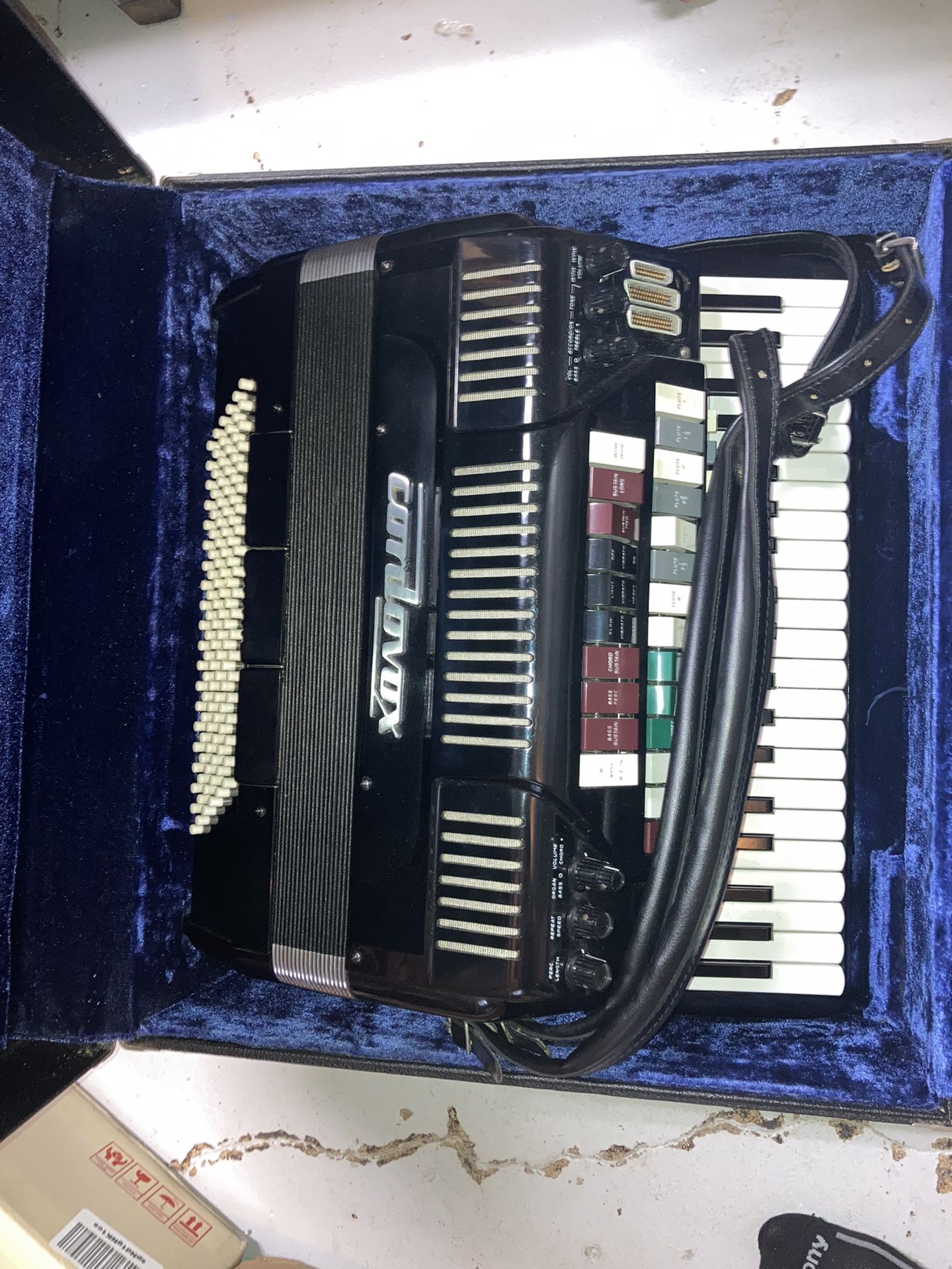 Cordovox Accordion CG6M CG 6M for Sale in Des Plaines IL OfferUp
