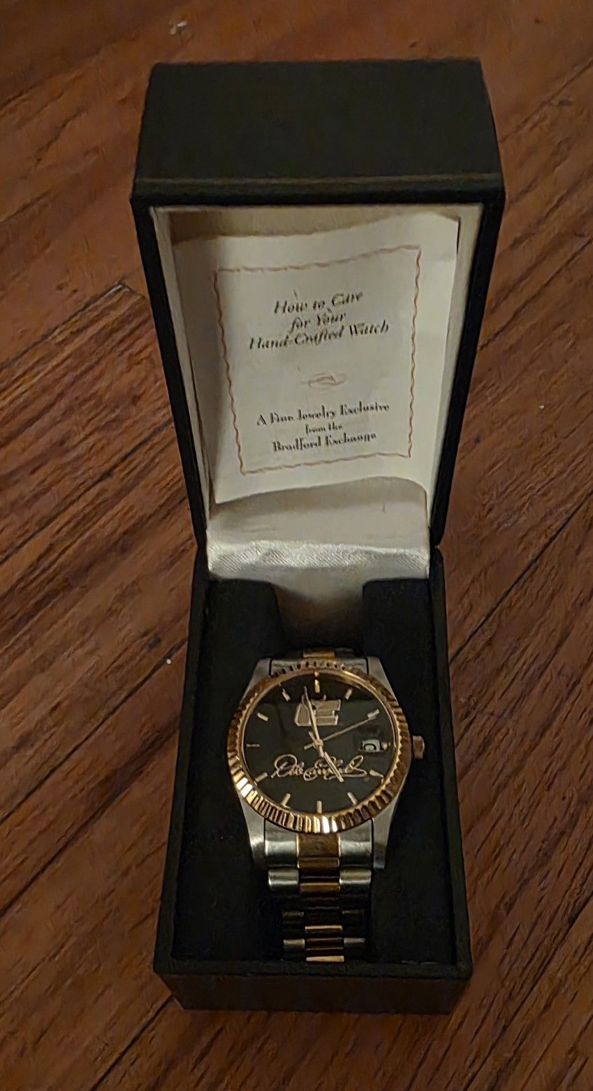 Bradford Exchange Men's Dale Earnhardt Watch