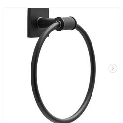 Delta-Averland Wall Mount Round Closed Towel Ring in Matte Black New in Box