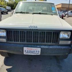 1989 Jeep Cherokee 4x4  $$Price Reduction?! $$