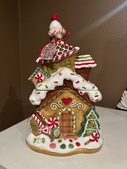 Blue Sky Gingerbread House 