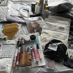 Makeup, Wigs, Makeup Bag, Bonnets 