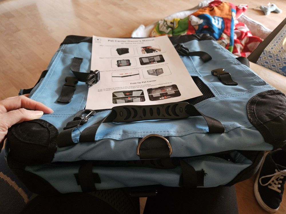 New Pegic 24" Pet Carrier Foldable
