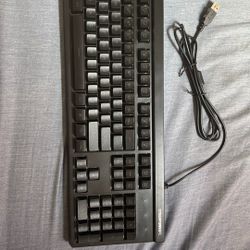 CYBER-POWER GAMING KEYBOARD 