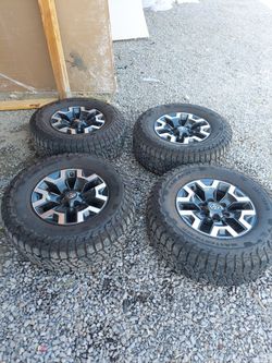 Tires and rims 265/70R16