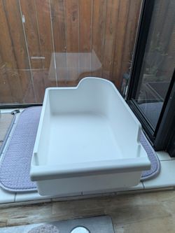 Kenmore Refrigerator Ice Bucket/Container