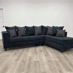 Black Sectional Sofa Set With Pillows