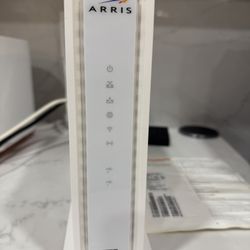 Arris Surfboard SBG6900-AC Wireless cable Modem And Router Docsis 3.0