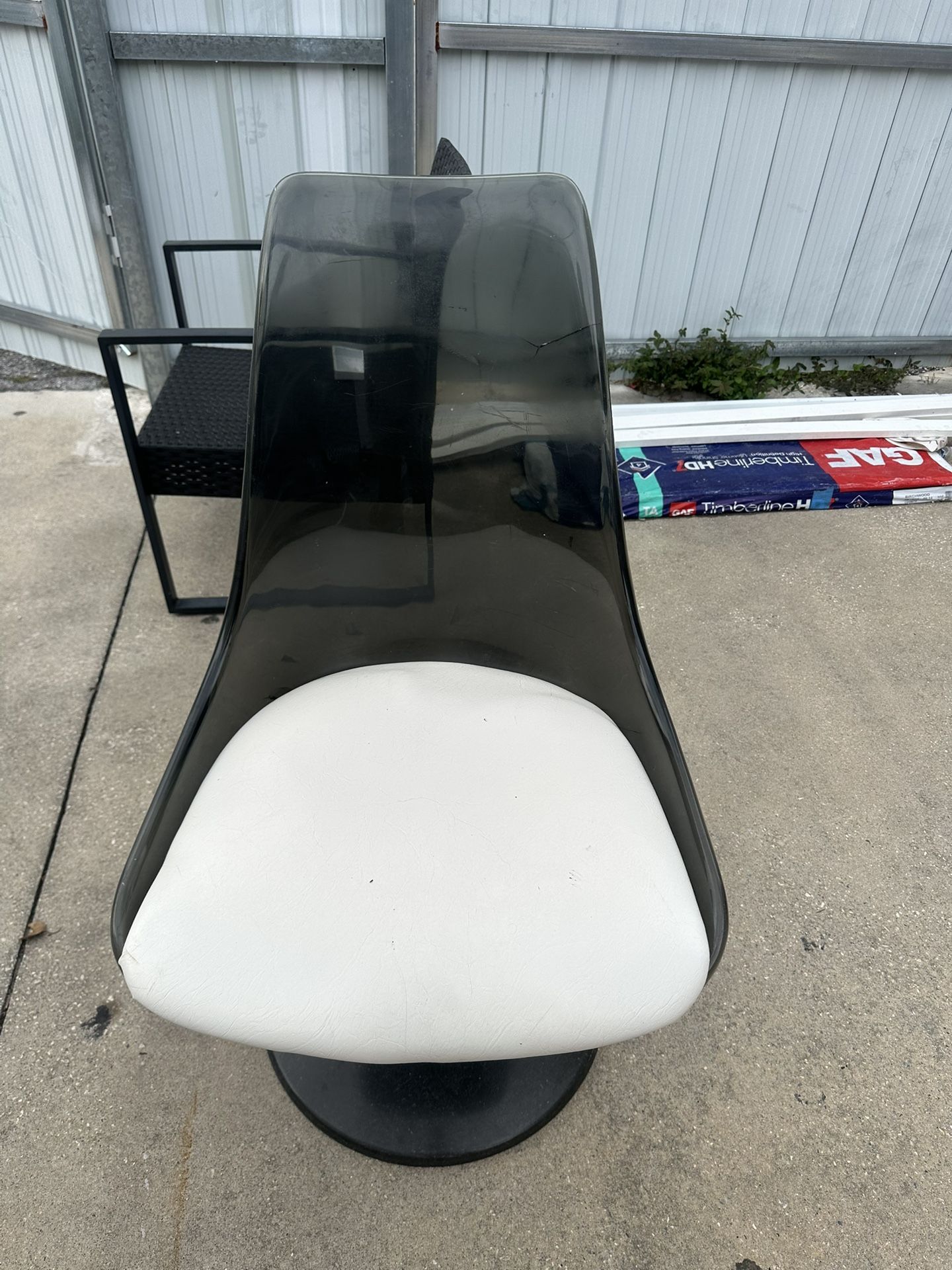 Jetson Style Swivel Chair